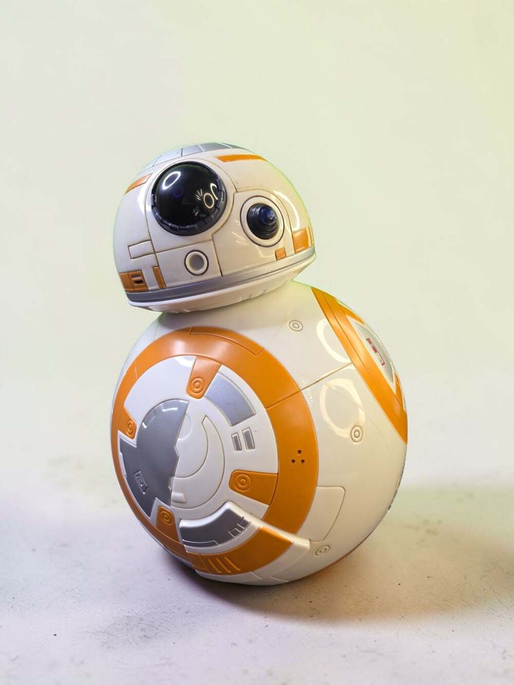 Star Wars The Force Awakens Disney Store Exclusive 9.5 inch Interactive BB-8 - Picture 10 of 10